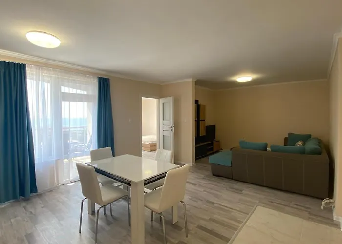 Marina Bay 23 아파트 *